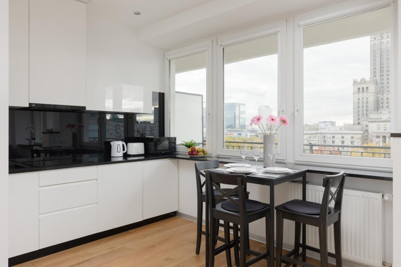 Apartments The View By Noclegi Renters Varsovie Extérieur photo