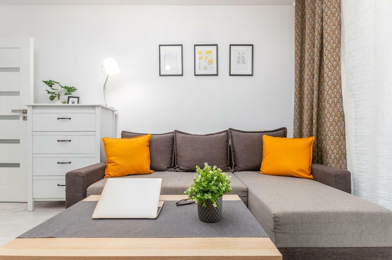 Apartments The View By Noclegi Renters Varsovie Extérieur photo
