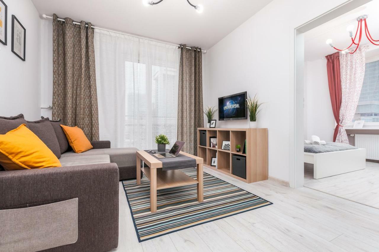 Apartments The View By Noclegi Renters Varsovie Extérieur photo